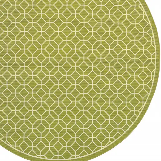 8' Round Green Round Geometric Stain Resistant Indoor Outdoor Area Rug Photo 3