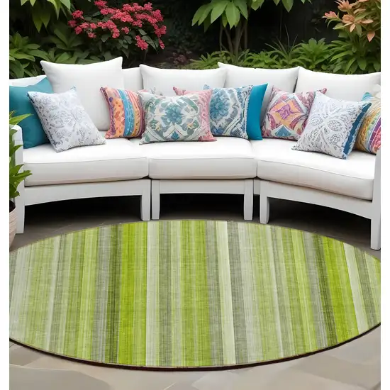 8' Round Green Round Striped Washable Non Skid Indoor Outdoor Area Rug Photo 1