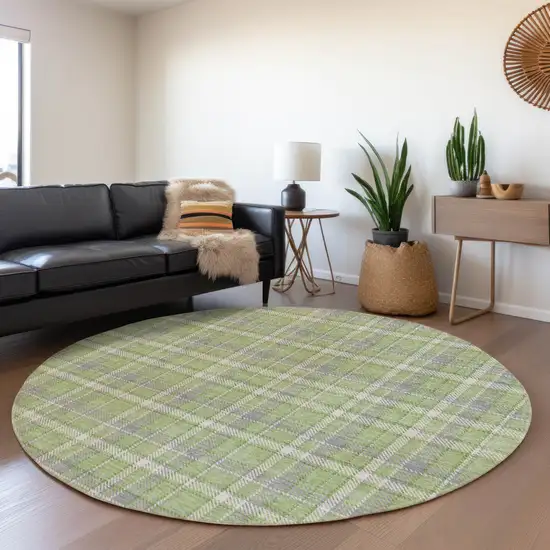 8' Round Green and Gray Round Plaid Washable Non Skid Indoor Outdoor Area Rug Photo 9