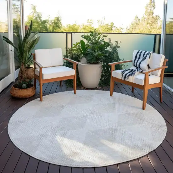 8' Round Ivory Round Geometric Washable Non Skid Indoor Outdoor Area Rug Photo 8