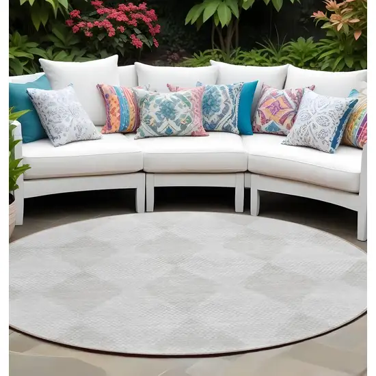 8' Round Ivory Round Geometric Washable Non Skid Indoor Outdoor Area Rug Photo 1