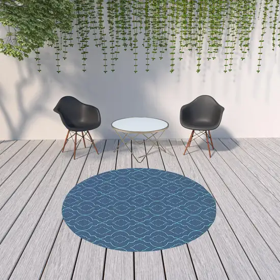 8' Round Navy Round Geometric Stain Resistant Indoor Outdoor Area Rug Photo 2