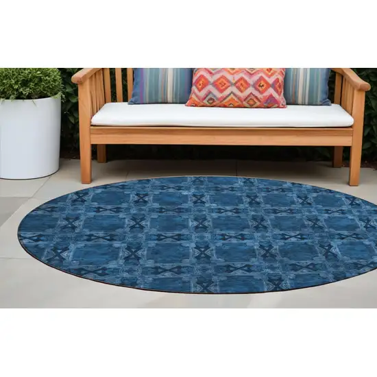 8' Round Navy and Gray Round Floral Medallion Washable Non Skid Indoor Outdoor Area Rug Photo 1