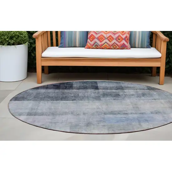 8' Round Navy and Gray Round Ombre Washable Non Skid Indoor Outdoor Area Rug Photo 1