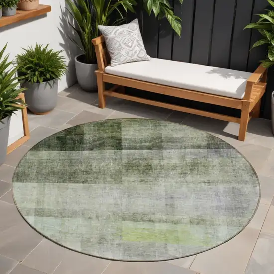 8' Round Olive Green Round Ombre Washable Non Skid Indoor Outdoor Area Rug Photo 1