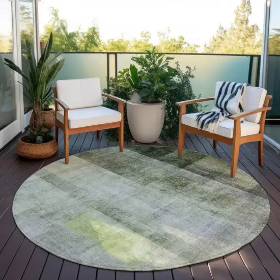 8' Round Olive Green Round Ombre Washable Non Skid Indoor Outdoor Area Rug Photo 8