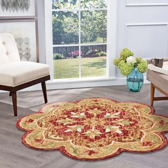 6' Round Rustic Red Scalloped Edge Area Rug Photo 7