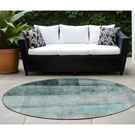 8' Round Teal Round Ombre Washable Non Skid Indoor Outdoor Area Rug Photo 1