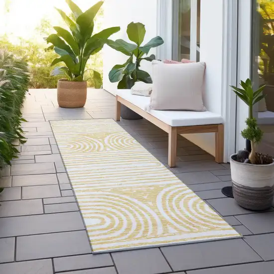 8' Runner Gold and White Abstract Washable Non Skid Indoor Outdoor Runner Rug Photo 8