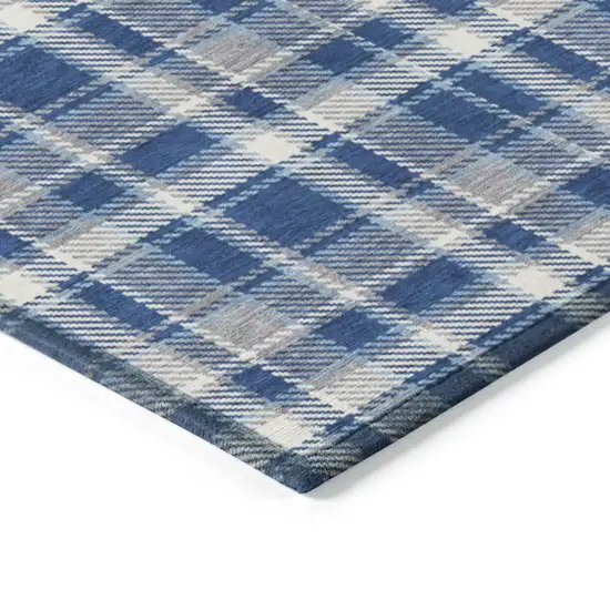 8' Runner Navy and Ivory Plaid Washable Non Skid Indoor Outdoor Runner Rug Photo 6