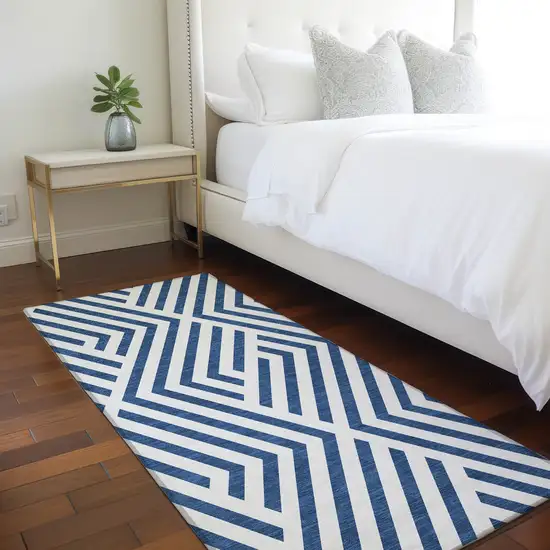 8' Runner Navy and White Geometric Washable Non Skid Indoor Outdoor Runner Rug Photo 7