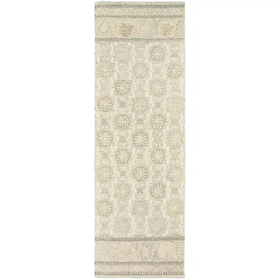 8' Sand Wool Floral Hand Tufted Runner Rug Photo 5