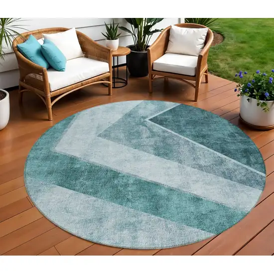 8' Teal Blue Aqua And Blue Round Geometric Washable Indoor Outdoor Area Rug Photo 1