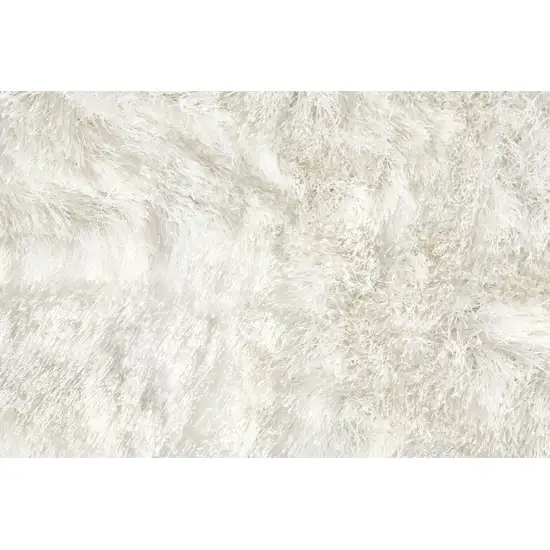 8' White Round Shag Tufted Handmade Area Rug Photo 4