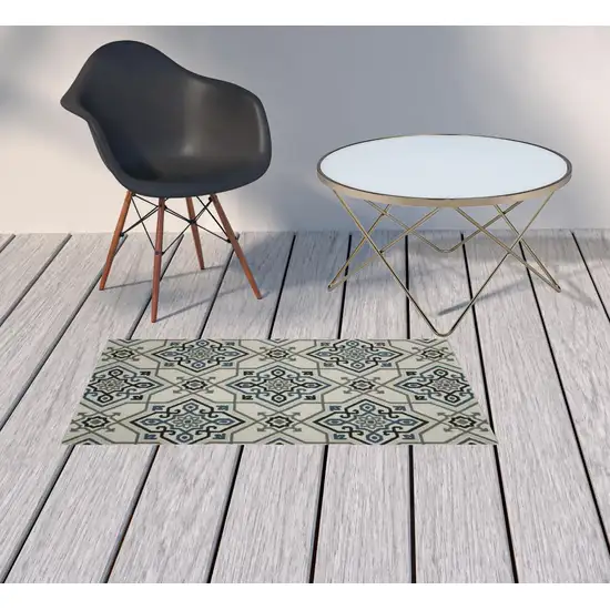 2' X 3' Beige Oriental Stain Resistant Indoor Outdoor Area Rug Photo 2