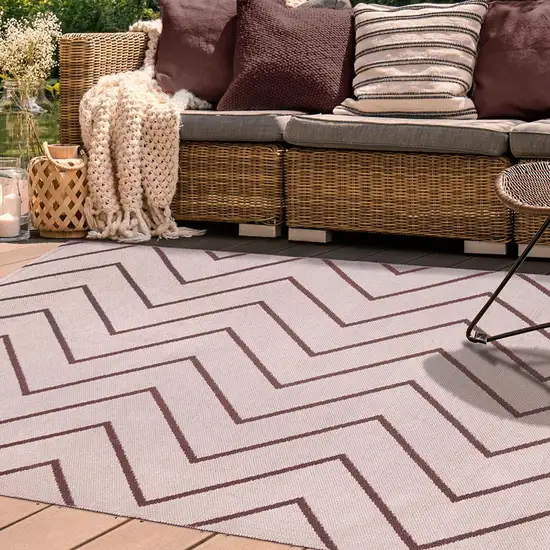 5' X 7' Beige Waves Stain Resistant Indoor Outdoor Area Rug Photo 6