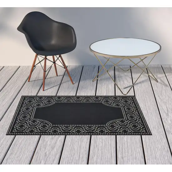 3' X 5' Black Stain Resistant Indoor Outdoor Area Rug Photo 2