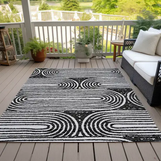 3' X 4' Black and White Abstract Washable Non Skid Indoor Outdoor Area Rug Photo 8