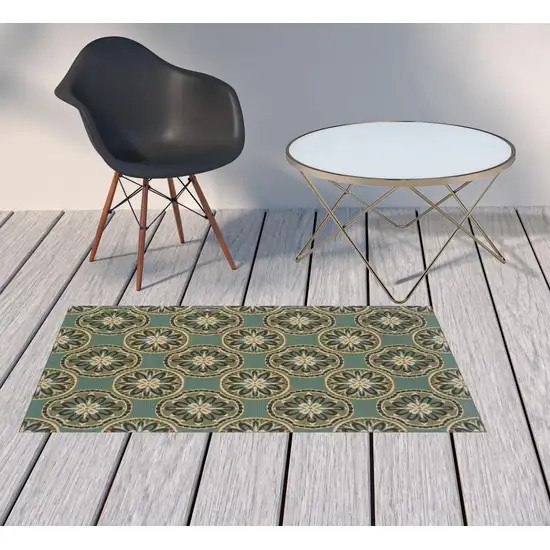 3' X 5' Blue Floral Stain Resistant Indoor Outdoor Area Rug Photo 2