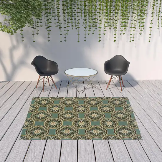 6' X 9' Blue Floral Stain Resistant Indoor Outdoor Area Rug Photo 2