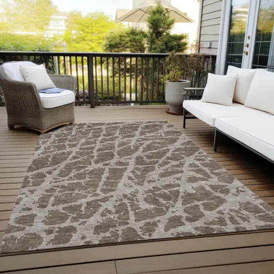 3' X 4' Brown Abstract Washable Non Skid Indoor Outdoor Area Rug Photo 8