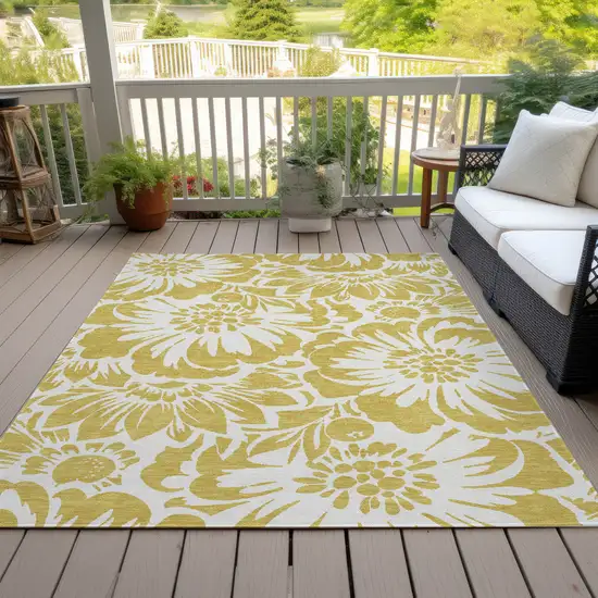 3' X 4' Gold and White Floral Washable Non Skid Indoor Outdoor Area Rug Photo 9