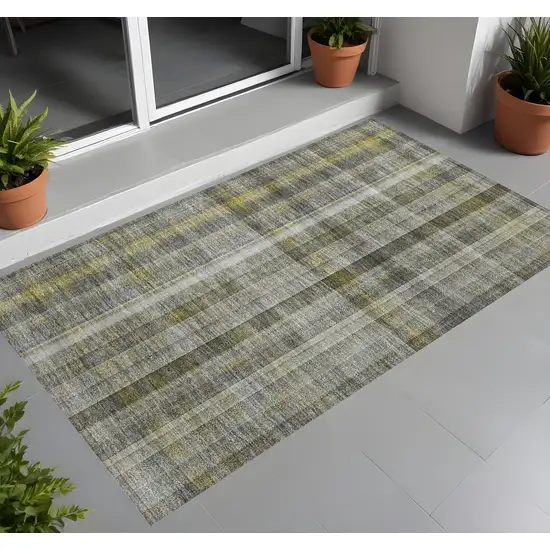 3' X 4' Gray Plaid Washable Non Skid Indoor Outdoor Area Rug Photo 1