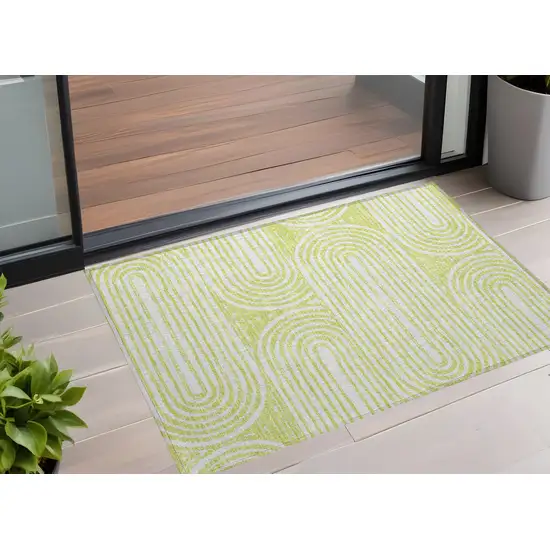 3' X 4' Green and White Abstract Washable Non Skid Indoor Outdoor Area Rug Photo 1