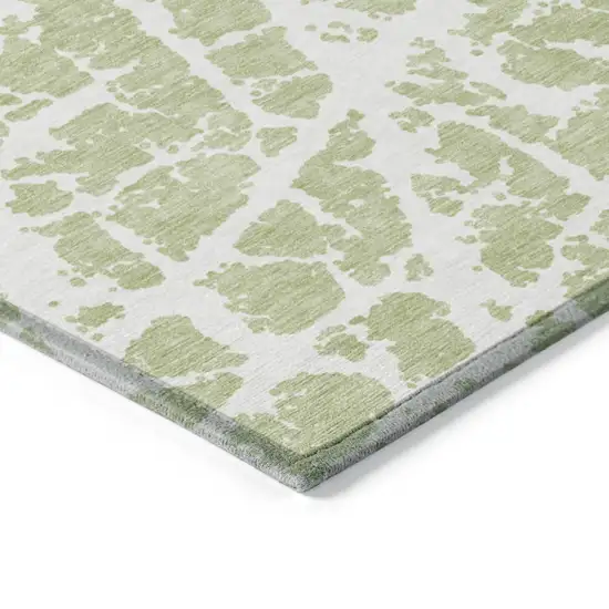 Green and White Abstract Washable Non Skid Indoor Outdoor Area Rug Photo 5