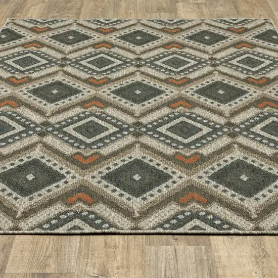 6' X 9' Grey Geometric Stain Resistant Indoor Outdoor Area Rug Photo 7