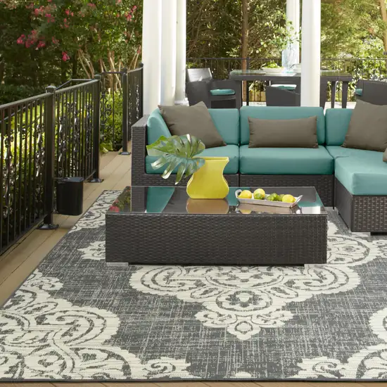 3' X 5' Grey Oriental Stain Resistant Indoor Outdoor Area Rug Photo 5