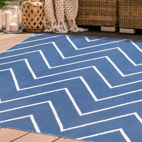 3' X 5' Navy Blue Waves Stain Resistant Indoor Outdoor Area Rug Photo 6