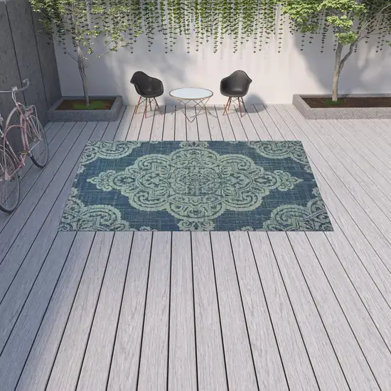 9' X 13' Navy Oriental Stain Resistant Indoor Outdoor Area Rug Photo 2