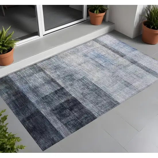 Navy and Gray Ombre Washable Non Skid Indoor Outdoor Area Rug Photo 1