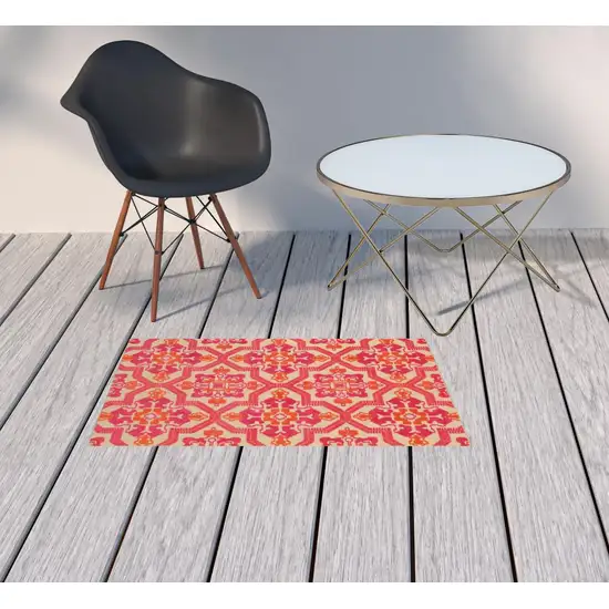 2' X 4' Sand Geometric Stain Resistant Indoor Outdoor Area Rug Photo 2