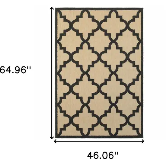 4' X 6' Sand Geometric Stain Resistant Indoor Outdoor Area Rug Photo 10