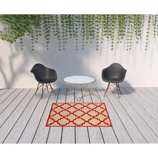 4' X 6' Sand Geometric Stain Resistant Indoor Outdoor Area Rug Photo 2