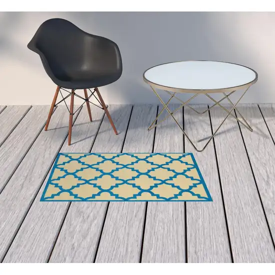 2' X 4' Sand Geometric Stain Resistant Indoor Outdoor Area Rug Photo 2