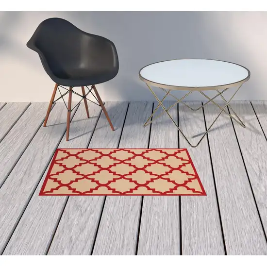 2' X 4' Sand Geometric Stain Resistant Indoor Outdoor Area Rug Photo 2