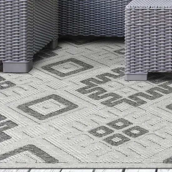 6' X 9' Slate Geometric Stain Resistant Non Skid Indoor Outdoor Area Rug Photo 8