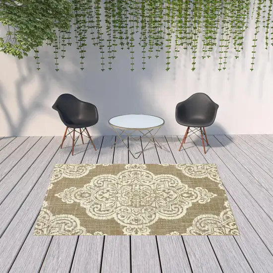 6' X 9' Tan Oriental Stain Resistant Indoor Outdoor Area Rug Photo 2