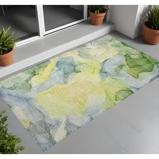 3' X 4' Yellow Abstract Washable Non Skid Indoor Outdoor Area Rug Photo 1