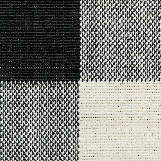 4'x6' Black and Ivory Gingham Indoor Outdoor Area Rug Photo 4