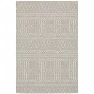 Photo of 5'x7' Gray and Ivory Geometric Indoor Outdoor Area Rug