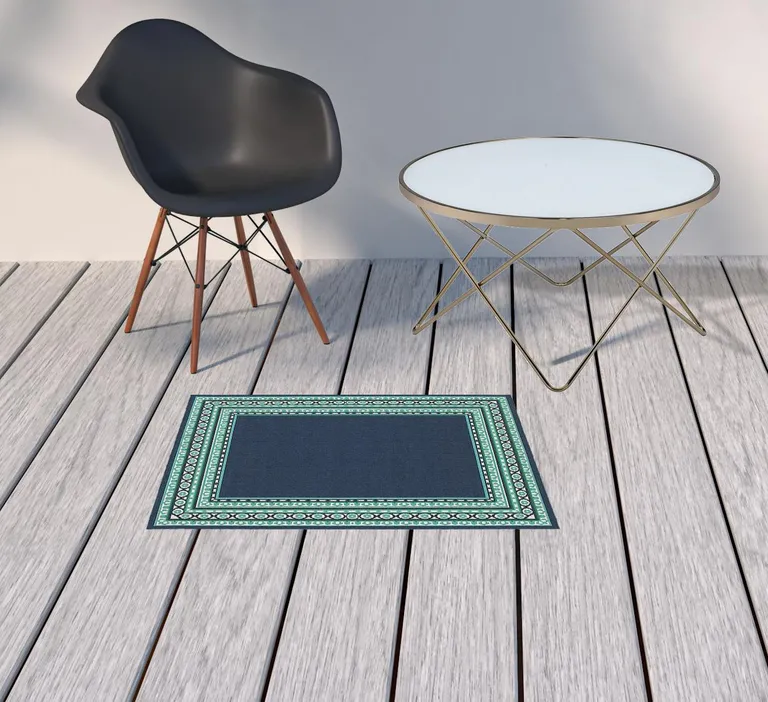 2'x3' Navy and Green Geometric Indoor Outdoor Scatter Rug Photo 4