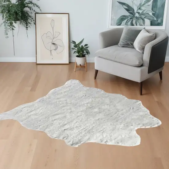 Grey Animal Print Area Rug Photo 1