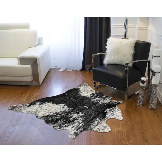 Acrylic Plush Polyester S&P Black White Rug Photo 3