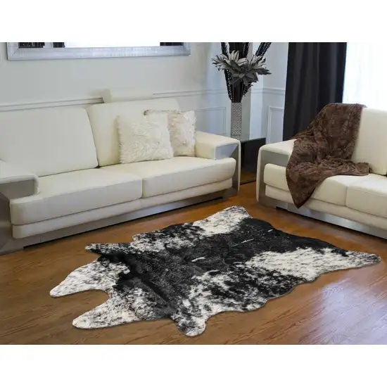 Acrylic Plush Polyester S&P Black White Rug Photo 3