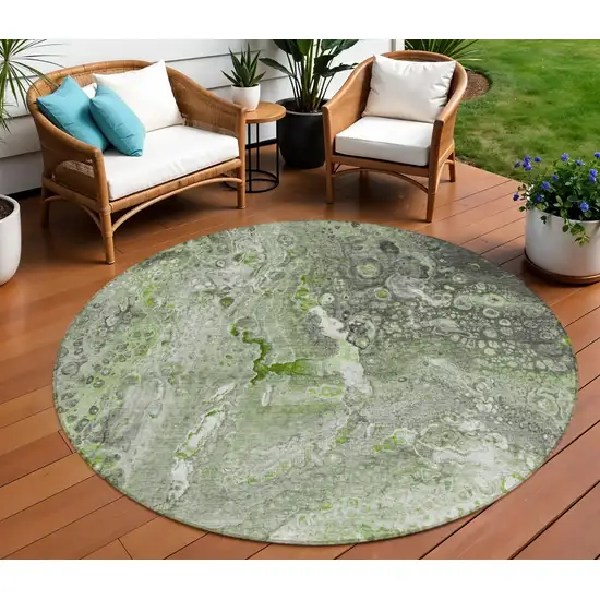 Artichoke Green Round Abstract Washable Non Skid Indoor Outdoor Area Rug Photo 1