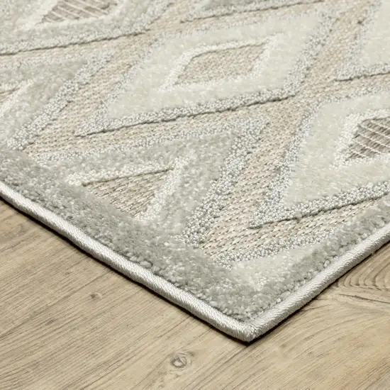 Beige And Gray Diamond Area Rug Photo 8